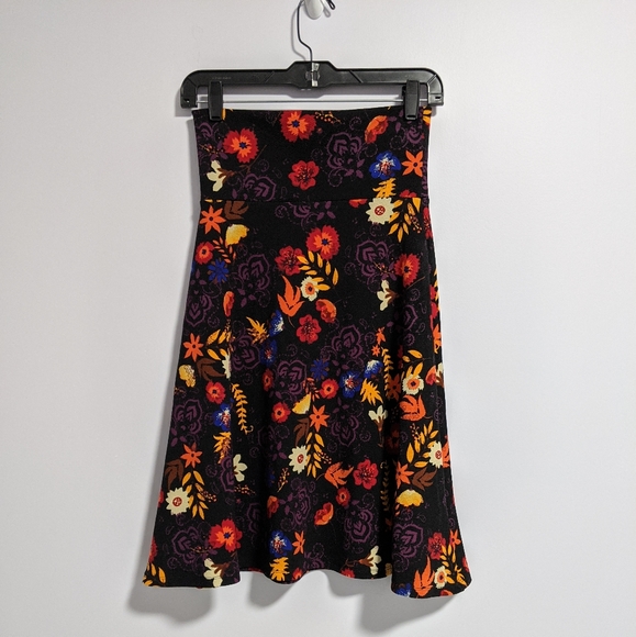 Lularoe Azure Floral Circle Skirt NWOT - Picture 6 of 9